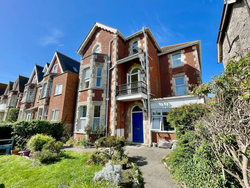 1 bed flat for sale in Gilbert Road, Swanage BH19, £199,950