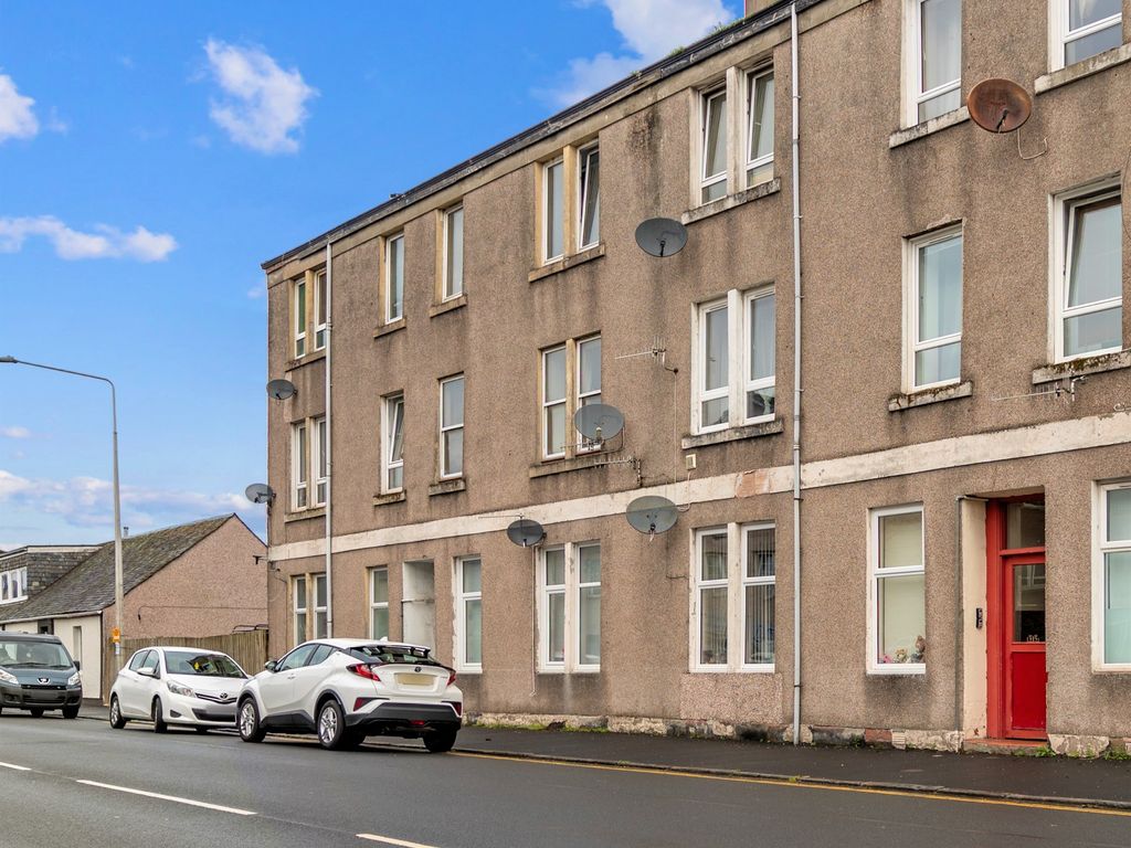 2 bed flat for sale in East King Street, Helensburgh, Argyll & Bute G84, £79,000