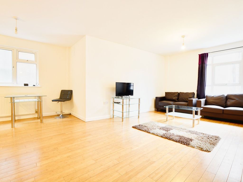 2 bed flat for sale in Bowling Green Street, City Centre, Leicester LE1, £145,000