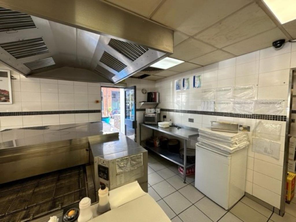 Restaurant/cafe for sale in Coleshill Road, Hartshill, Nuneaton CV10, £225,000