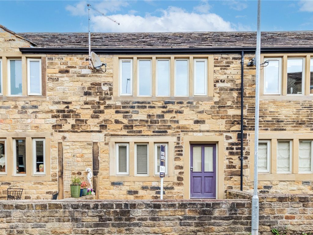 1 bed terraced house for sale in Southgate Fold, Honley, Holmfirth, West Yorkshire HD9, £165,000