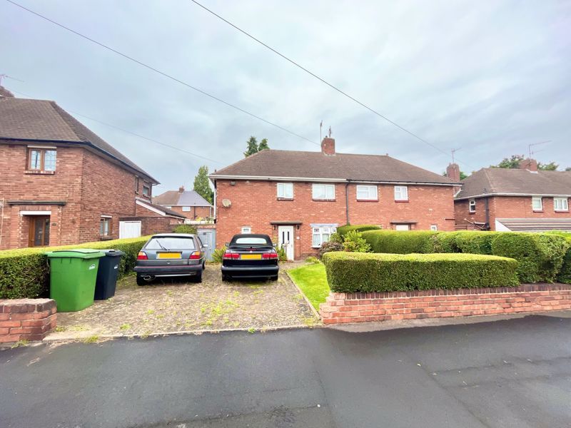 3 bed semi-detached house for sale in Suffolk Road, Dudley DY2, £190,000