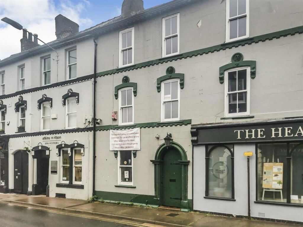 Pub/bar for sale in High Street, Wigton CA7, £105,000