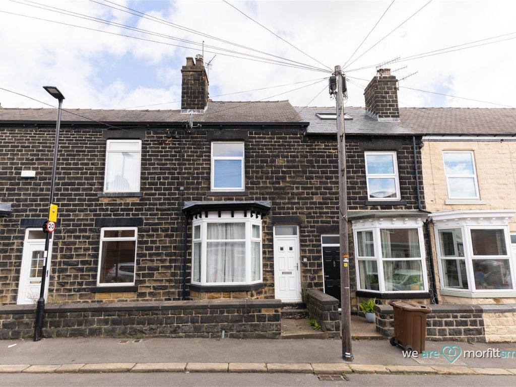 2 bed terraced house for sale in Farnley Avenue, Sheffield S6, £185,000