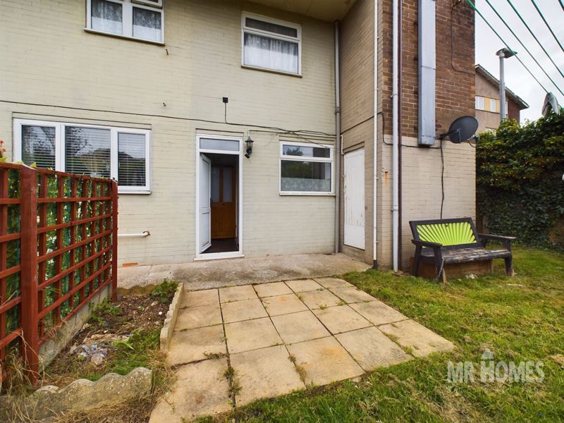 3 bed flat for sale in Pyle Road, Cardiff CF5, £99,950