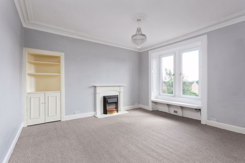 2 bed flat for sale in West Main Street, Broxburn EH52, £115,000