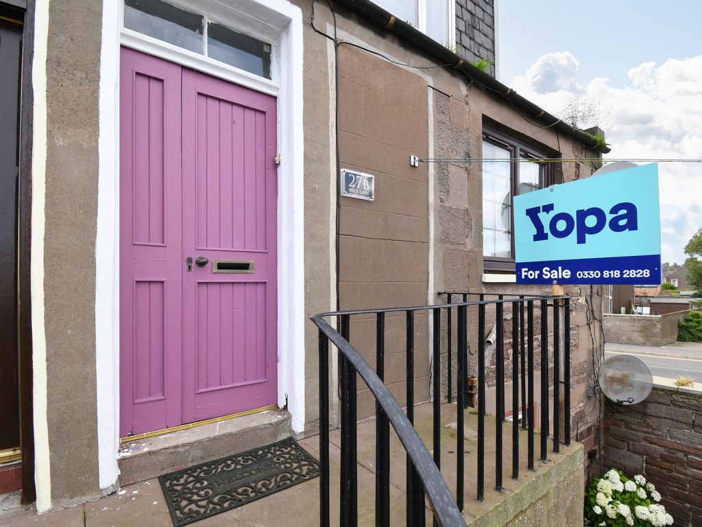 2 bed flat for sale in Mill Lane, Montrose DD10, £95,000