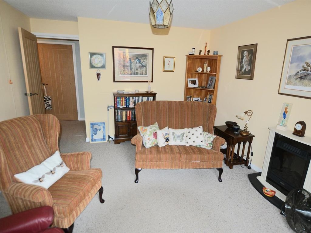 2 bed property for sale in Market Place, Melksham SN12, £129,500