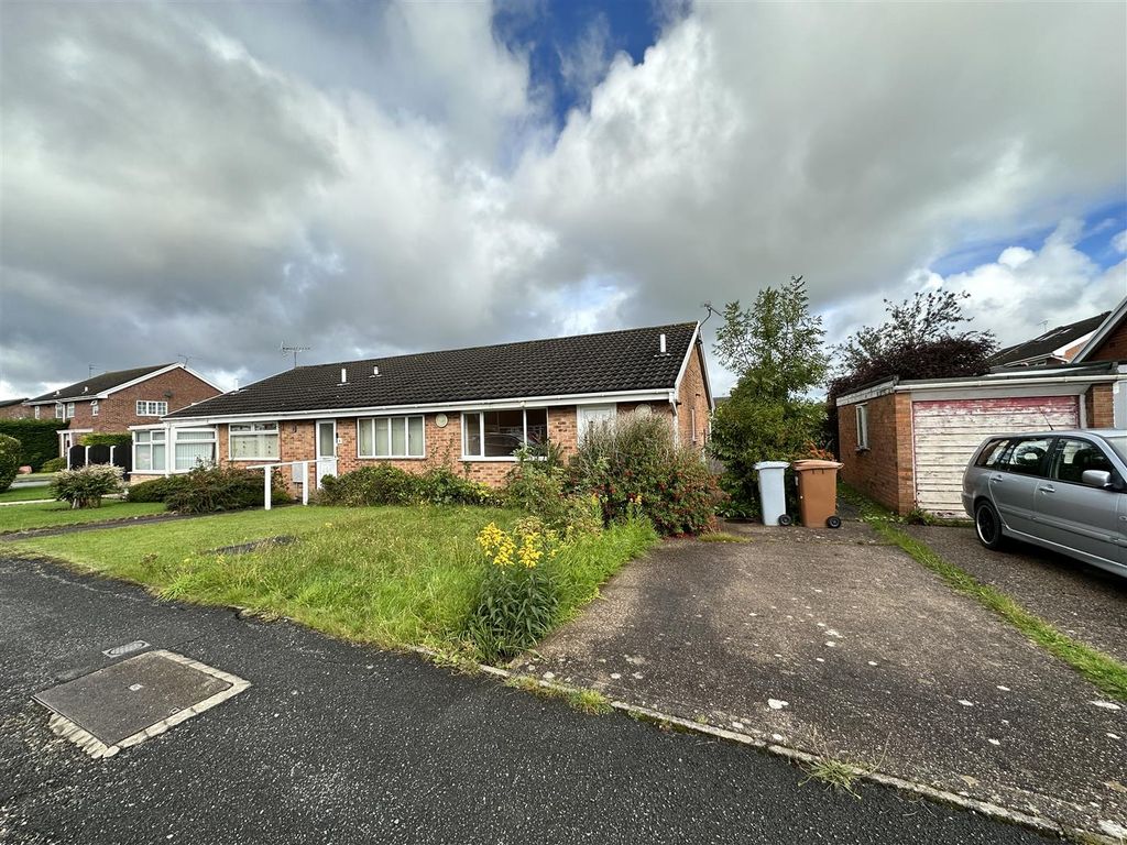 1 bed bungalow for sale in Bexington Drive, Crewe CW1, £110,000