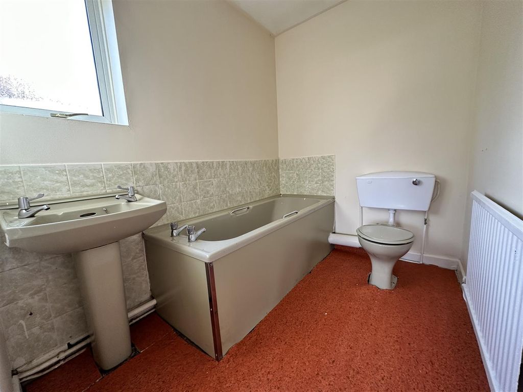 1 bed bungalow for sale in Bexington Drive, Crewe CW1, £110,000