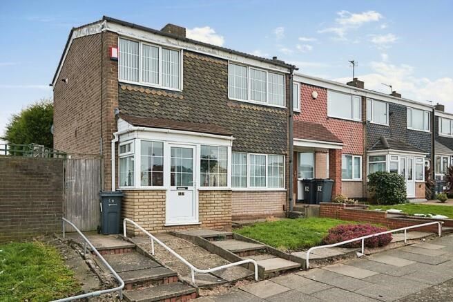 3 bed end terrace house for sale in The Lea, Birmingham B33, £175,000