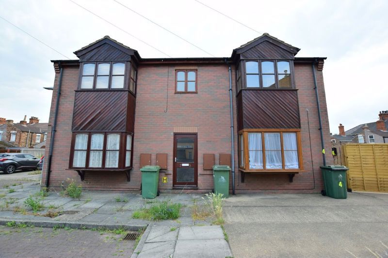 1 bed flat for sale in Sidney Way, Cleethorpes DN35, £55,000