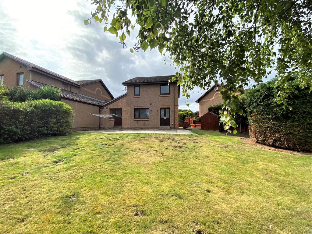 3 bed link-detached house for sale in Eemins Place, Bishopmill, Elgin IV30, £225,000
