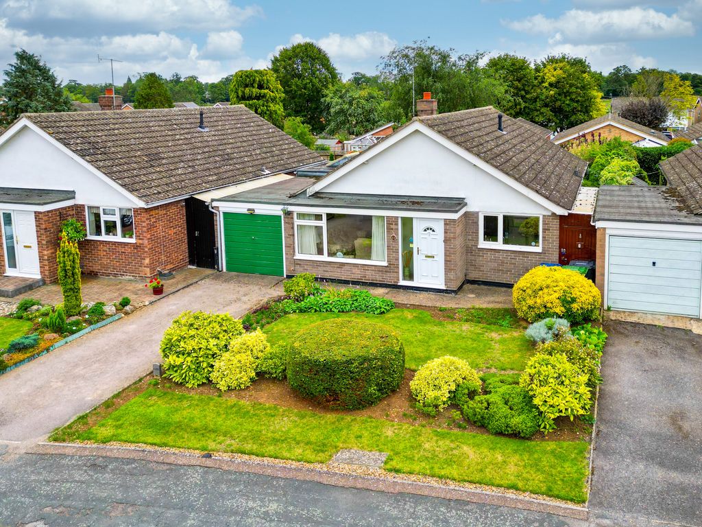 2 bed detached bungalow for sale in Layton Crescent, Brampton, Huntingdon PE28, £325,000