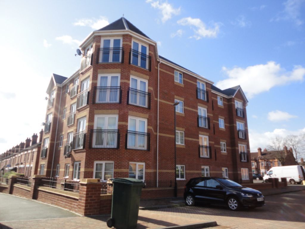 2 bed flat for sale in Signet Square, Coventry CV2, £130,000