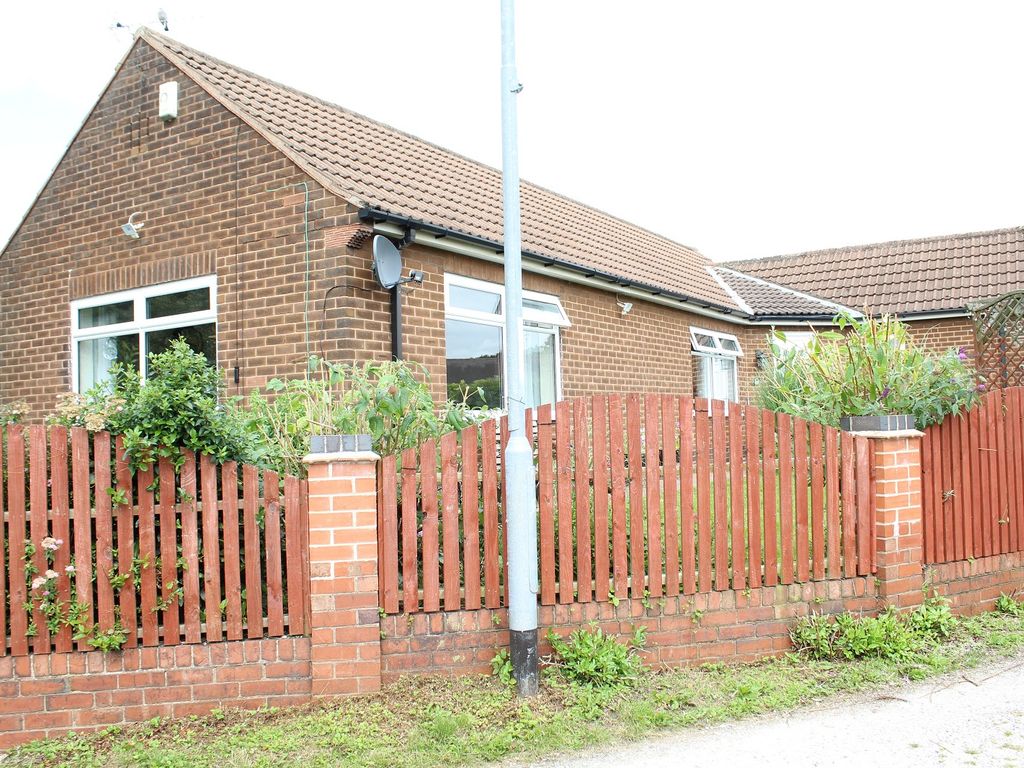 2 bed detached bungalow for sale in Richardsons Lane, Riddings, Derbyshire. DE55, £250,000