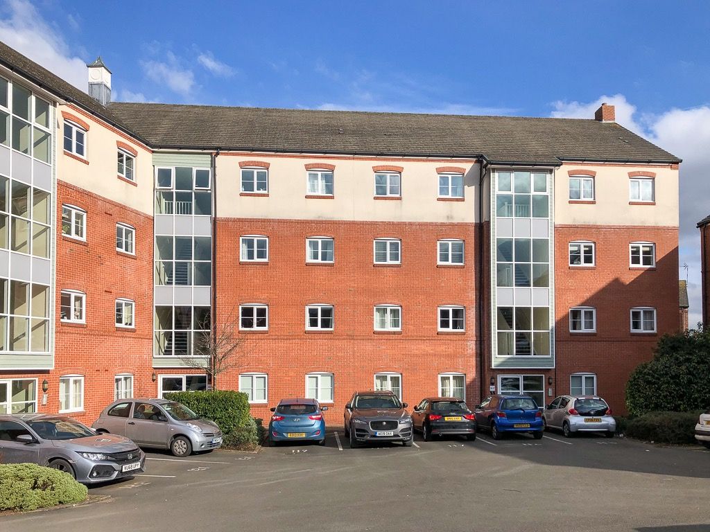 2 bed flat for sale in Cape Court, Chandley Wharf, Warwick CV34, £180,000
