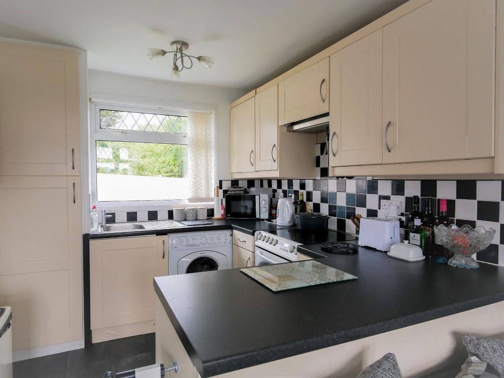 2 bed property for sale in Lavernock Point, Fort Road, Lavernock, Penarth CF64, £35,000