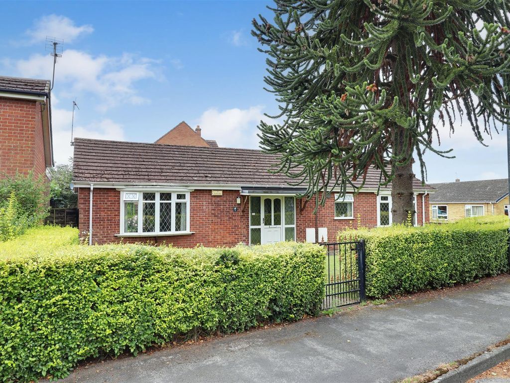 2 bed detached bungalow for sale in Northfield Close, South Cave, Brough HU15, £299,950
