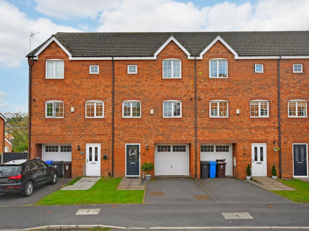 4 bed town house for sale in Greenacre Close, Gleadless S12, £220,000
