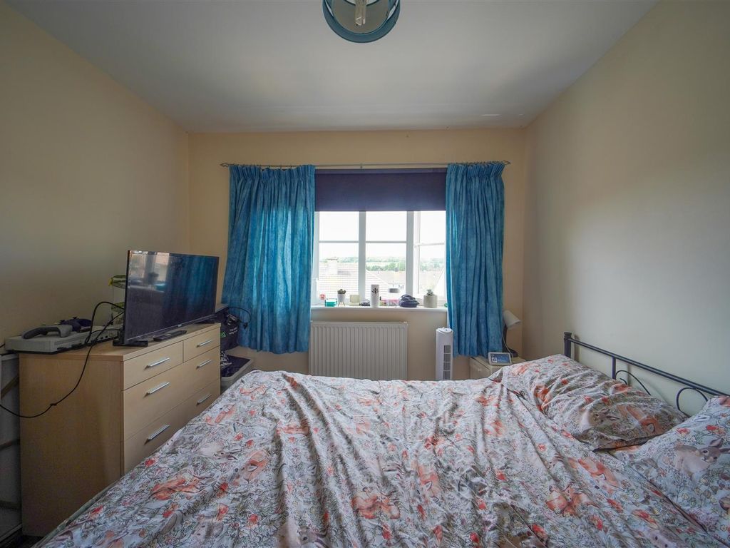 1 bed flat for sale in Standfast Road, Henbury, Bristol BS10, £150,000