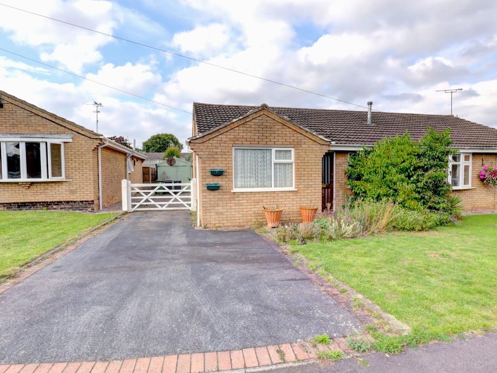 2 bed semi-detached bungalow for sale in Zorrina Close, Stockingford, Nuneaton CV10, £175,000