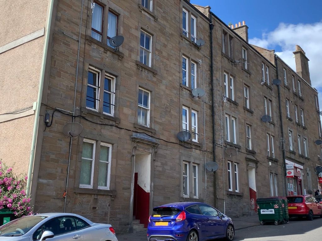 2 bed flat for sale in Arklay Street, Dundee DD3, £67,000
