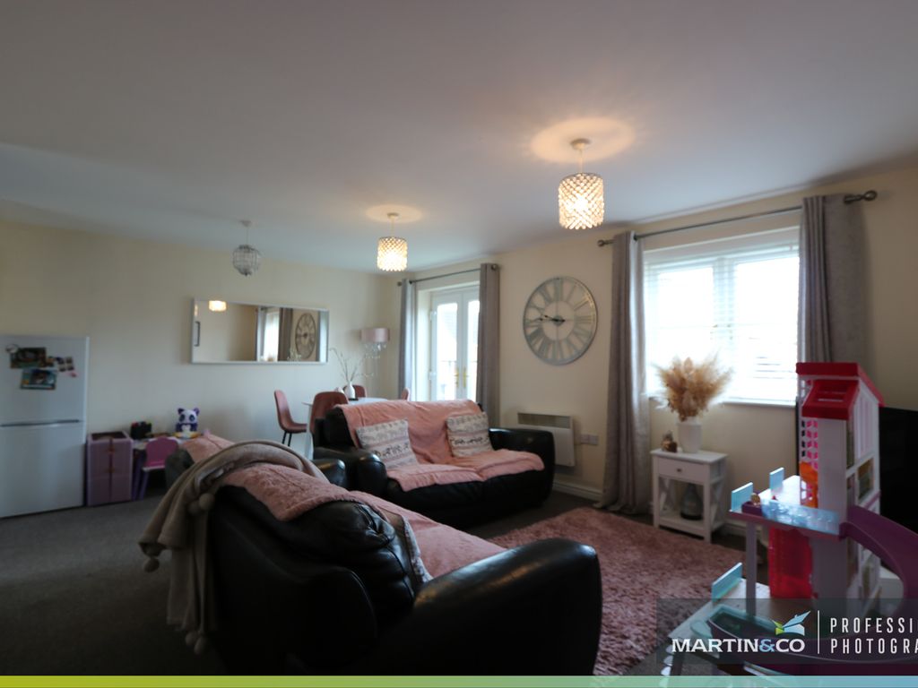 2 bed flat for sale in Spencer David Way, St. Mellons, Cardiff CF3, £139,950