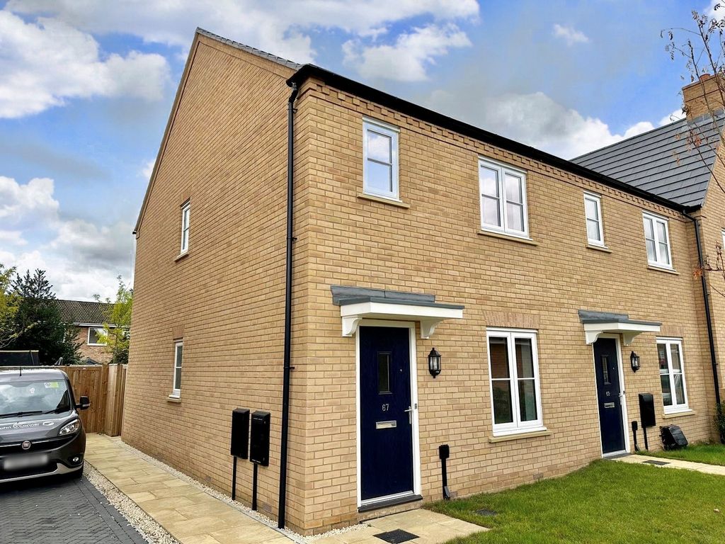 3 bed end terrace house for sale in Wales Drive, Gamlingay, Sandy SG19, £148,000