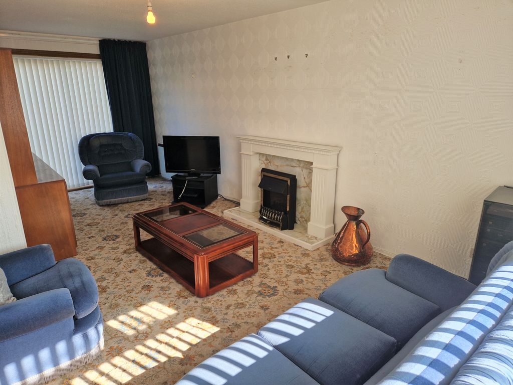 2 bed end terrace house for sale in Ferrier Terrace, Elgin IV30, £112,000