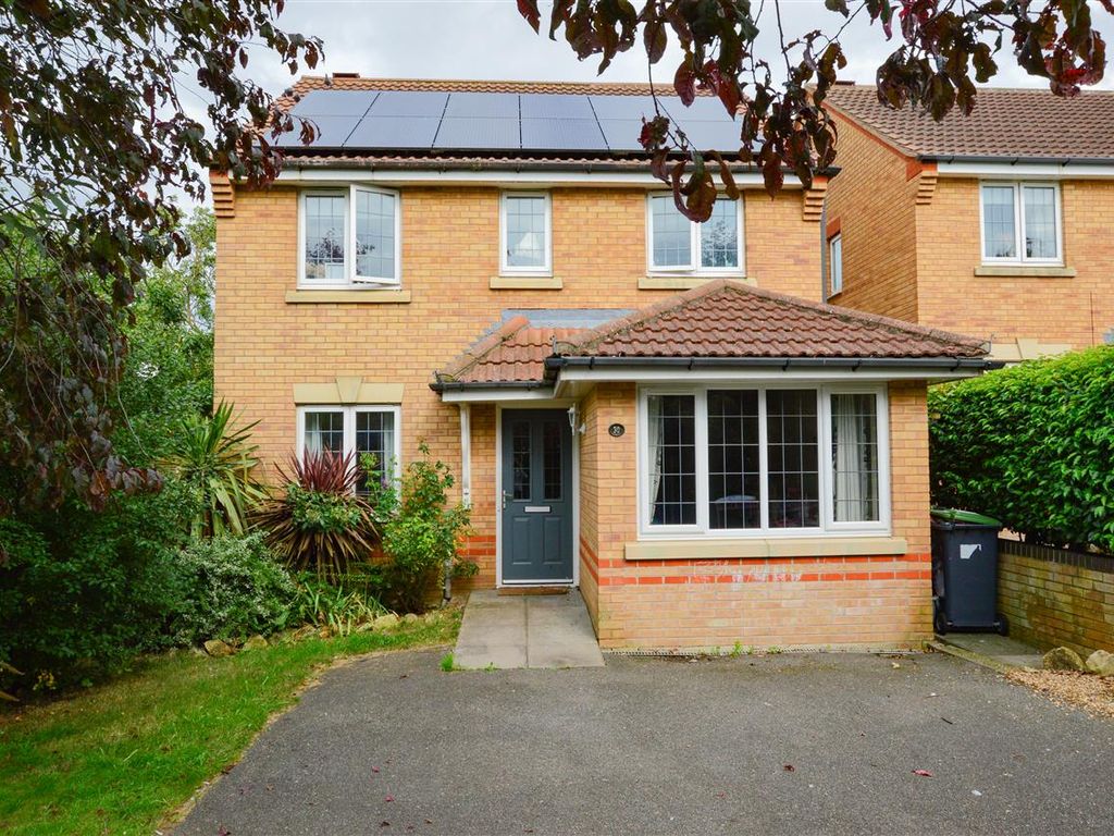 3 bed detached house for sale in Sheldrake Road, Sleaford NG34, £240,000