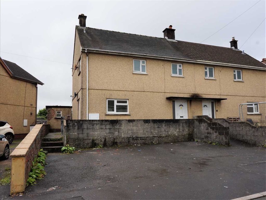 3 bed semi-detached house for sale in Troed Y Bryn, Upper Tumble, Llanelli SA14, £129,950
