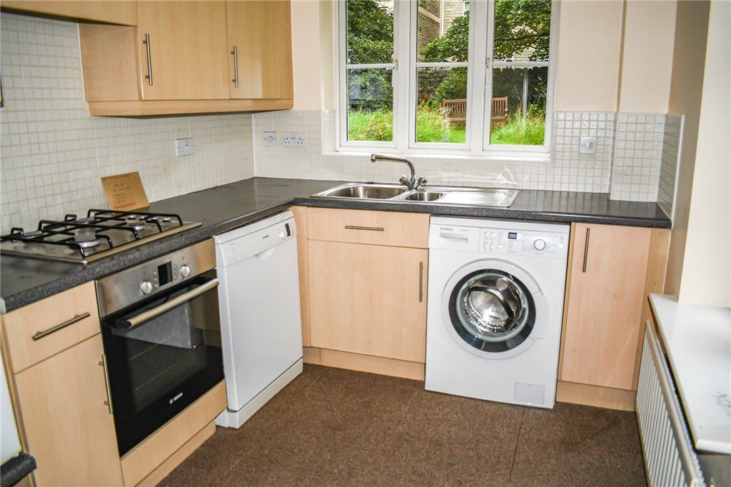 2 bed flat for sale in Odile Mews, Bingley, West Yorkshire BD16, £135,000