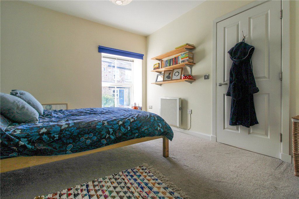 1 bed flat for sale in Raikes Road, Skipton, North Yorkshire BD23, £120,000