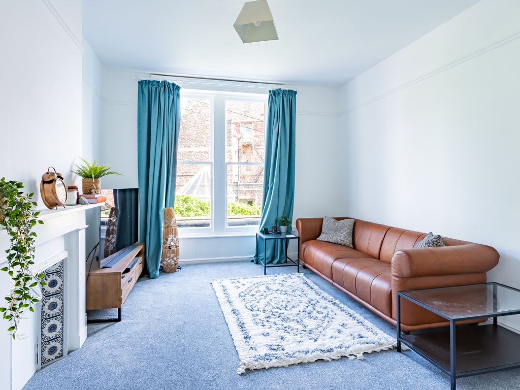 1 bed flat for sale in St Johns Road, Clifton, Bristol BS8, £275,000