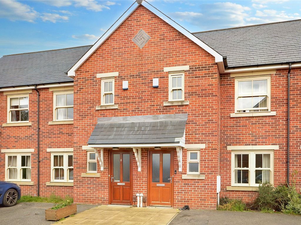 2 bed terraced house for sale in Oak Park Drive, Cookridge, Leeds LS16, £245,000