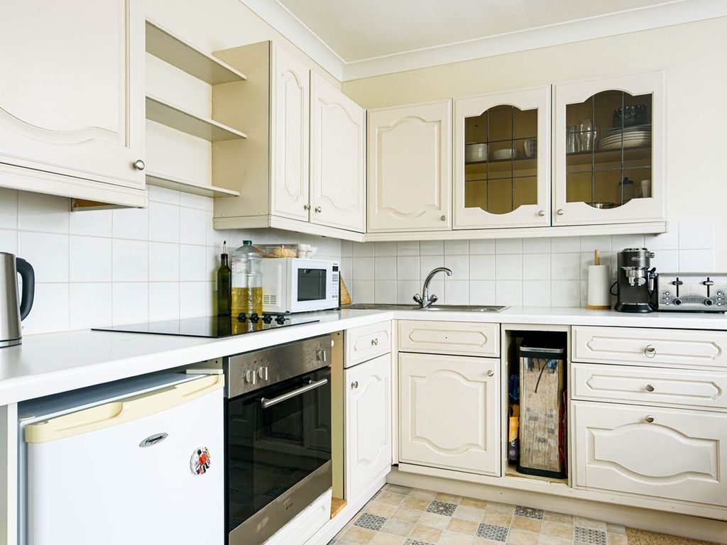 1 bed flat for sale in Margarets Buildings, Bath BA1, £250,000