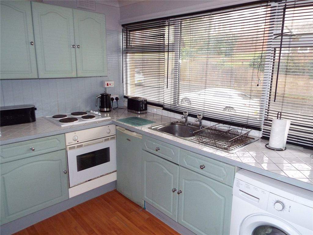 1 bed flat for sale in Blythe Road, Coleshill, Birmingham, Warwickshire B46, £110,000