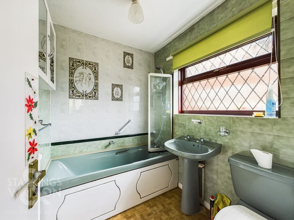 2 bed semi-detached bungalow for sale in Highefield, Little Plumstead, Norwich NR13, £240,000
