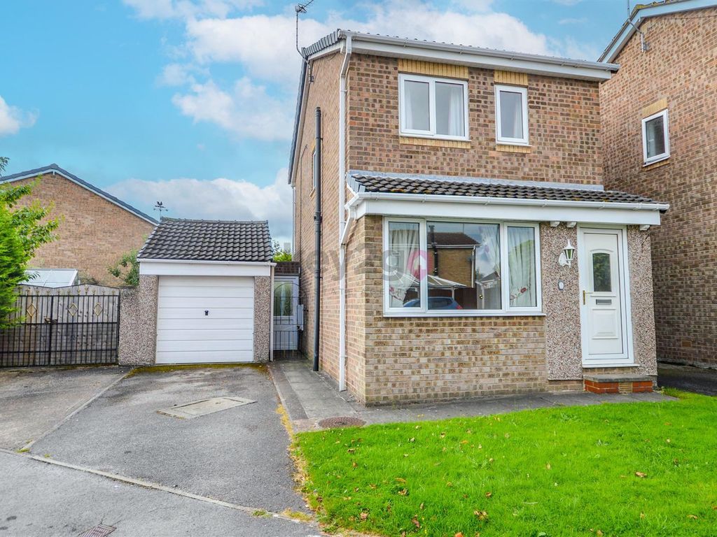 2 bed detached house for sale in Willingham Close, Sothall, Sheffield S20, £220,000