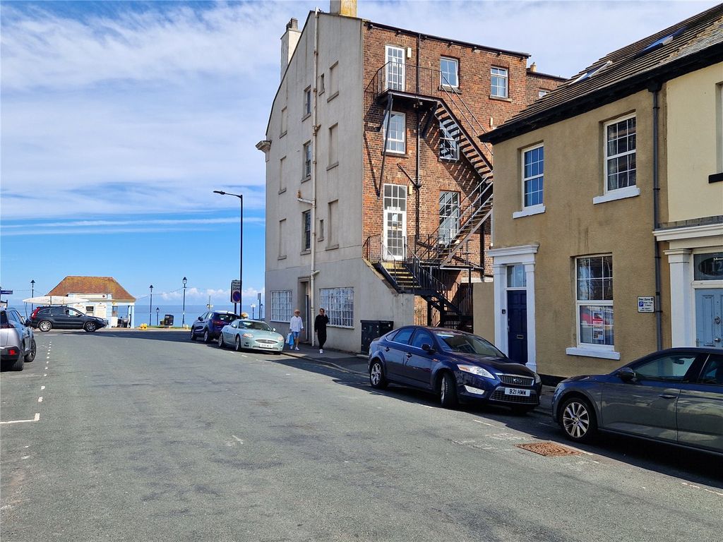 5 bed terraced house for sale in West Terrace, Whitby, North Yorkshire YO21, £325,000