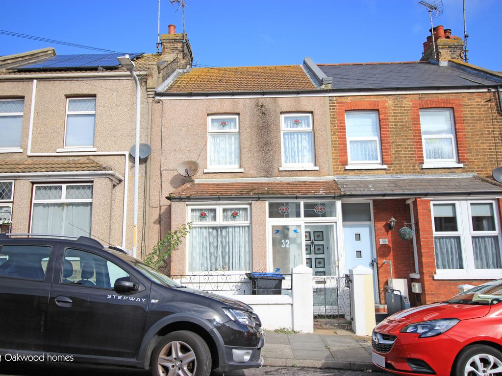 2 bed terraced house for sale in Salmestone Road, Margate CT9, £220,000