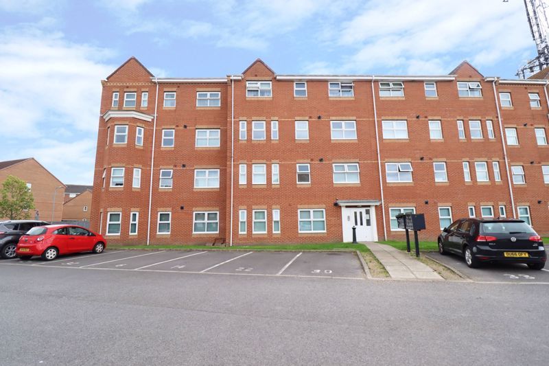 2 bed flat for sale in Broomhead House, Fullerton Way, Thornaby TS17, £75,000