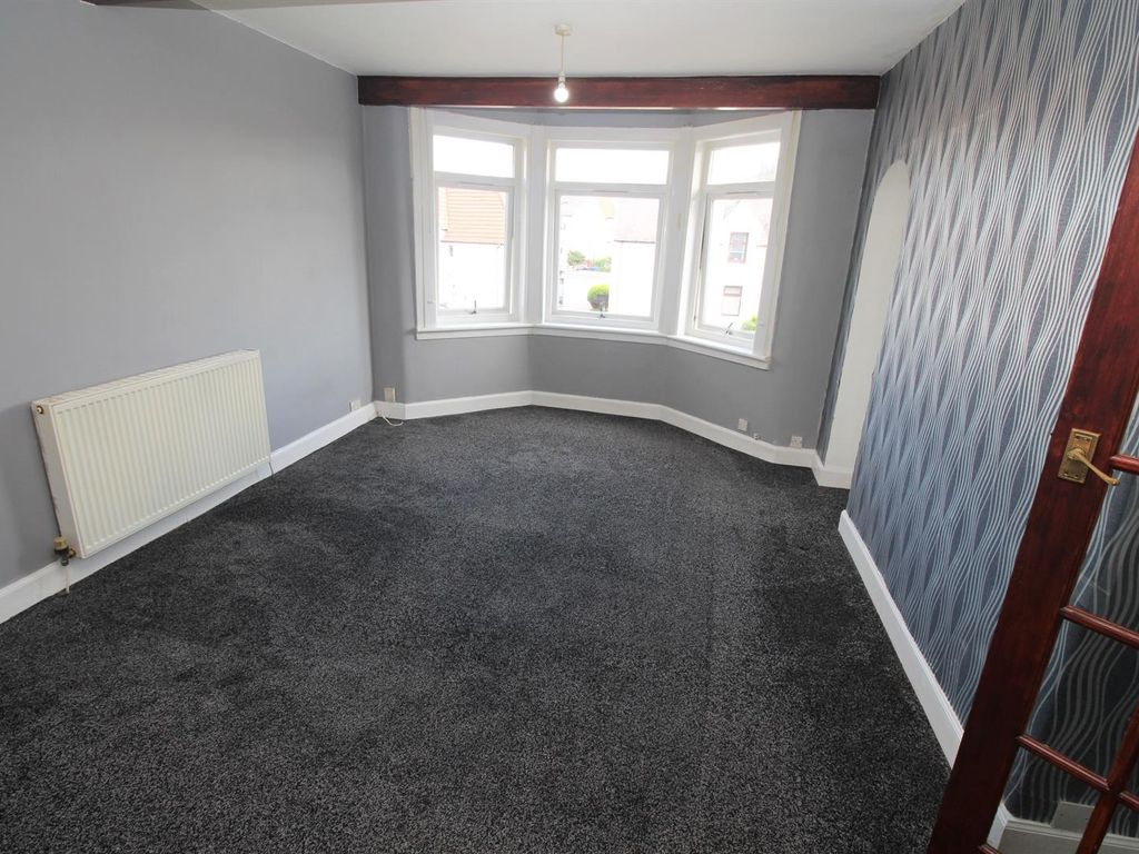 2 bed flat for sale in Dunlop Street, Greenock PA16, £79,000
