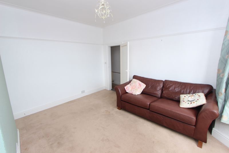 1 bed flat for sale in Penrhyn Avenue, Rhos On Sea, Colwyn Bay LL28, £114,950
