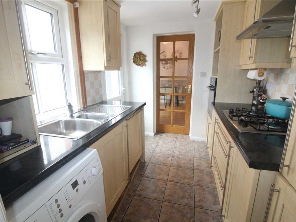 2 bed terraced house for sale in Aylesbury Street, Wolverton, Milton Keynes MK12, £250,000