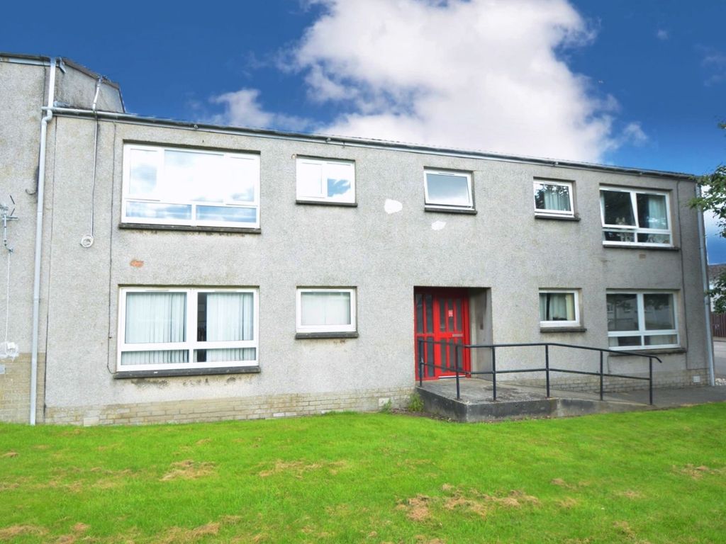 1 bed flat for sale in Hill Crescent, Bathgate, West Lothian EH48, £84,000
