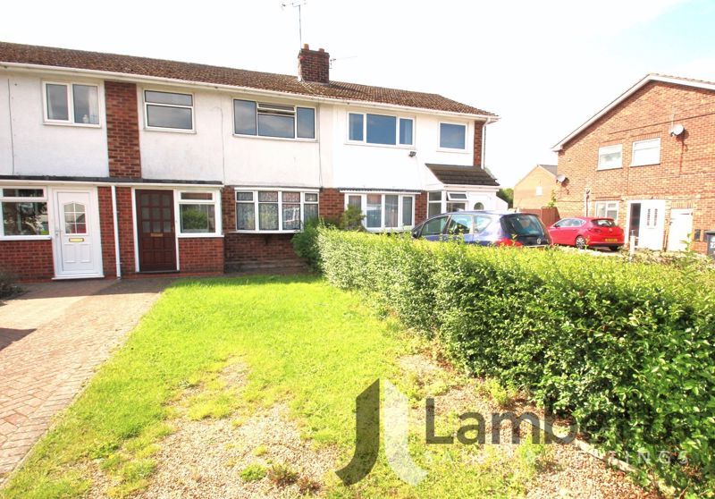 3 bed terraced house for sale in Lords Lane, Studley B80, £200,000