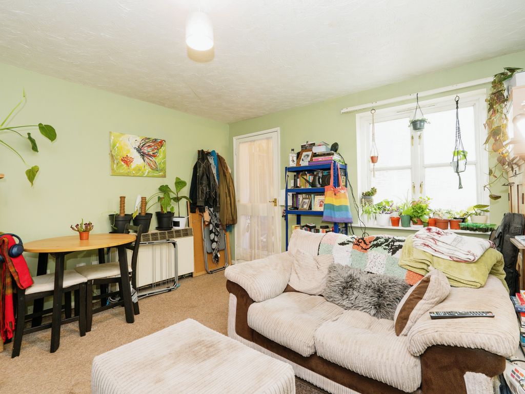 1 bed flat for sale in Horsford Street, Norwich, Norfolk NR2, £135,000