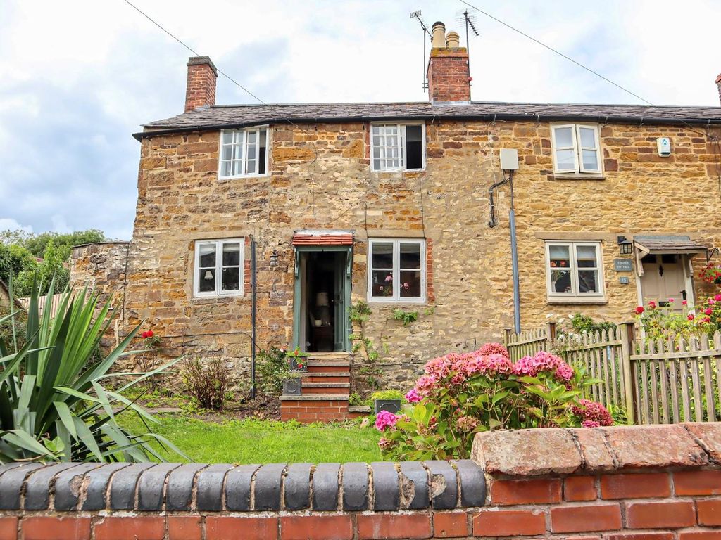 2 bed cottage for sale in Main Street, Belton In Rutland, Oakham LE15, £265,000